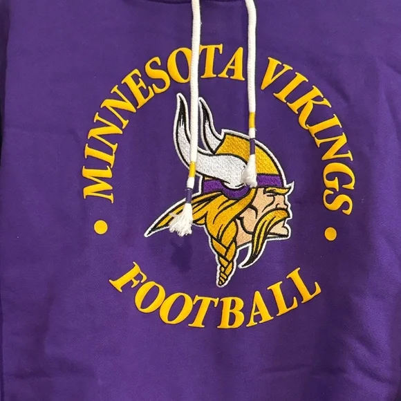 Minnesota Vikings Cropped Hoodie Womens XL Purple NFL Football Sweatshirt - Picture 4 of 7